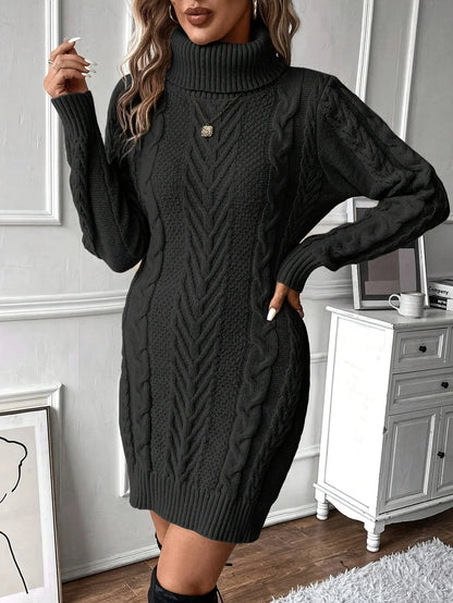 Lara™ | Warm dress with embroidered weaves