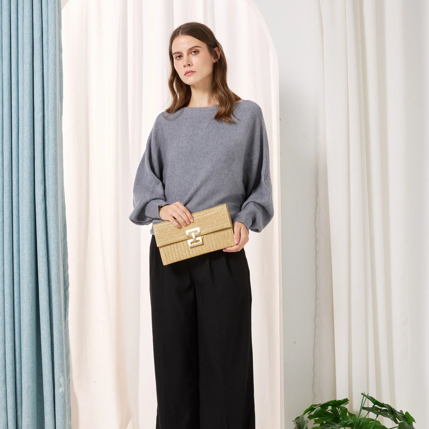 Ariel™ | Refined and tidy bag