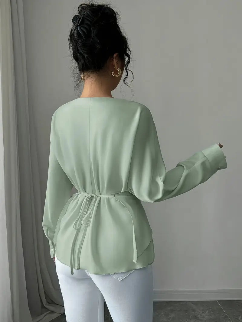 Fai™ | Blouse with Criss-Cross Design