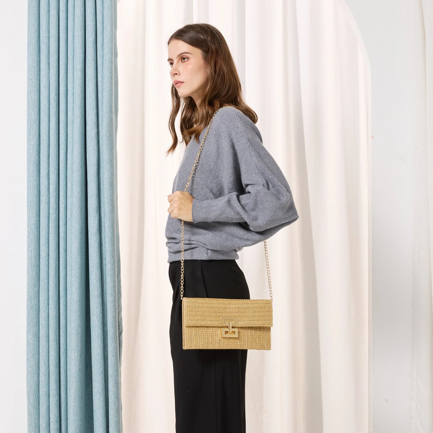 Ariel™ | Refined and tidy bag