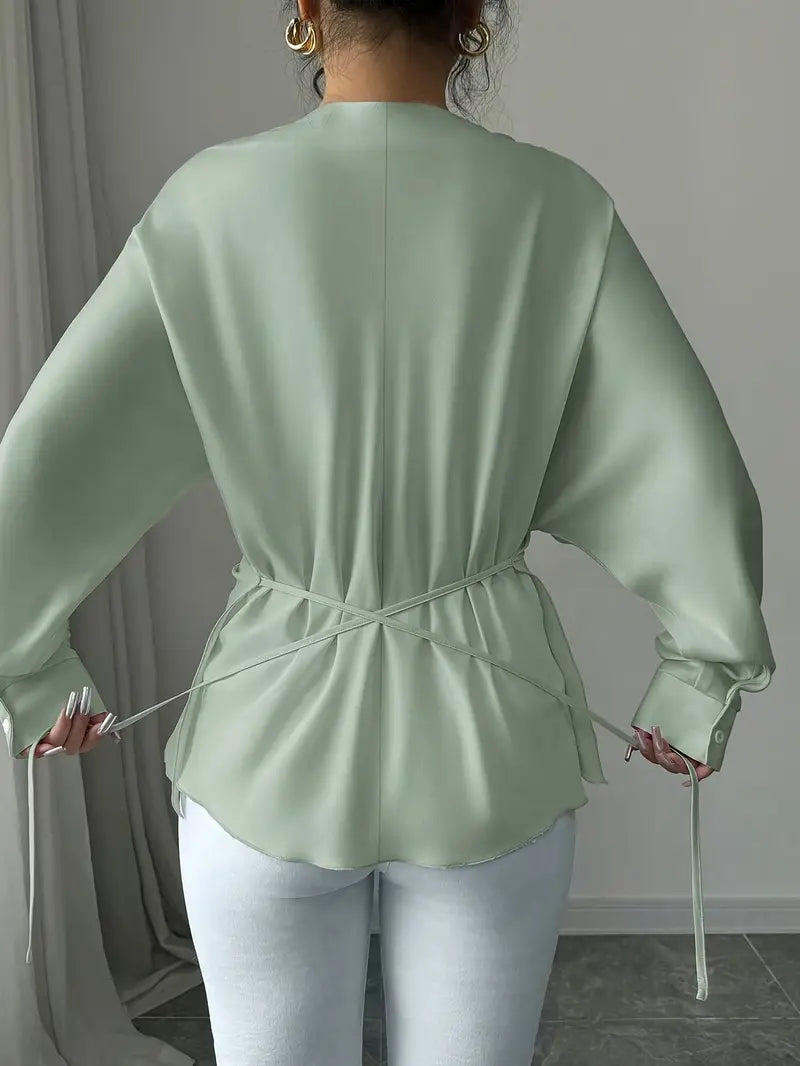 Fai™ | Blouse with Criss-Cross Design