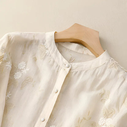EMILY™ | COTTON TOP WITH EMBROIDERED FLOWERS