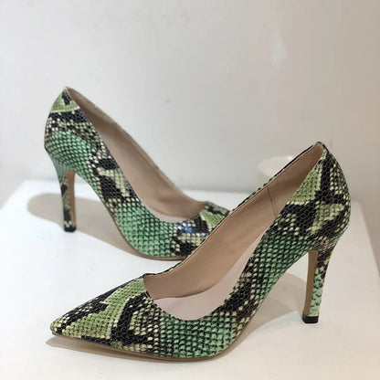 Arlene™ | Pointy Toe Pumps