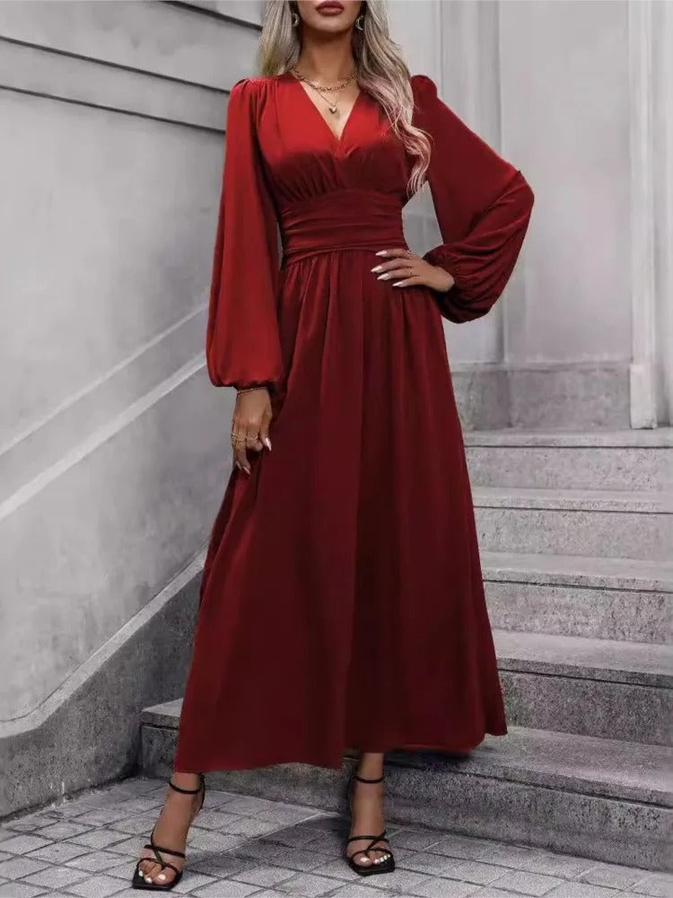 Livia™ | Elegant Long Dress With Waist Belt