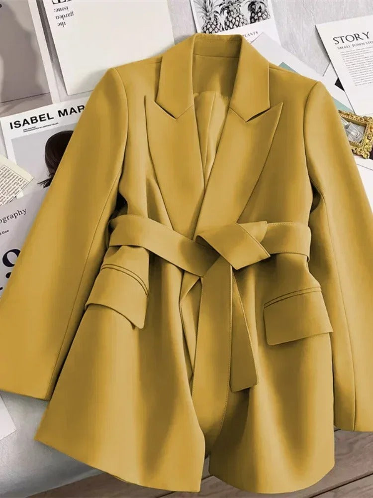 Kosa™ | Blazer with belt