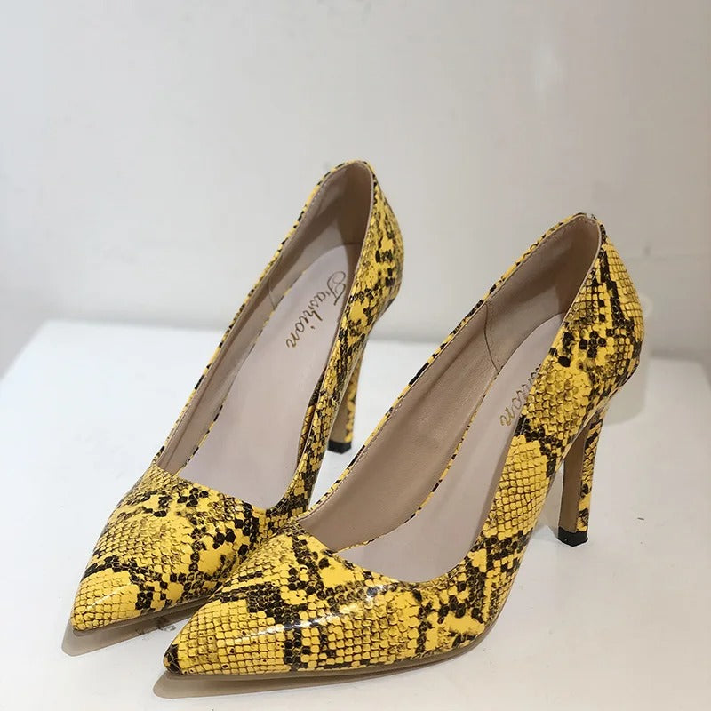 Arlene™ | Pointy Toe Pumps